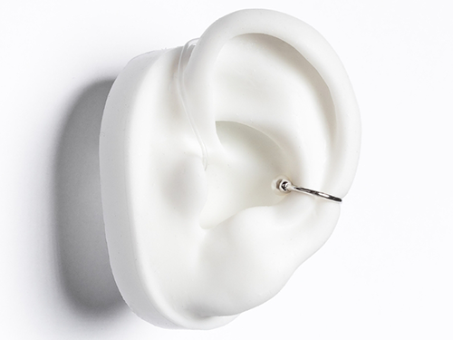 MIMITAKARA 耳夾式單環助聽器摩登防掉環/助聽器固定環│需搭配透明固定套1只
