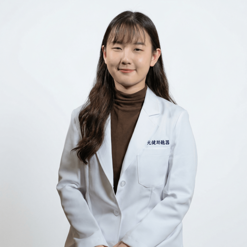 台中市沙鹿區、清水區、梧棲區、龍井區的元健助聽器沙鹿助聽器店 譚聽力師親切、友善，服務態度極受客戶推崇！